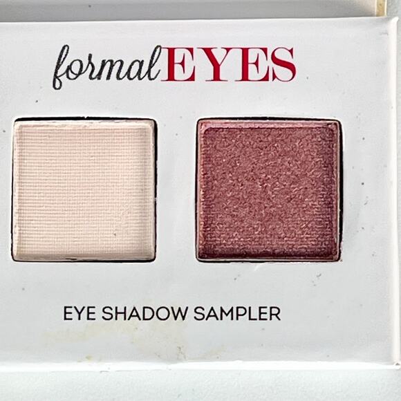 Coastal Scents Formal Eyes Duo Eye Shadow Style Travel .023 oz .65g New - Picture 2 of 7